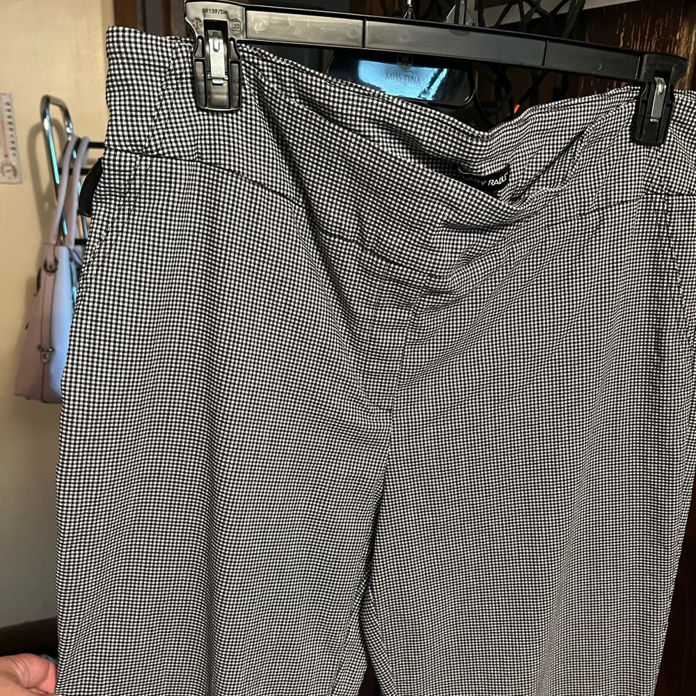 Pull on crop pants